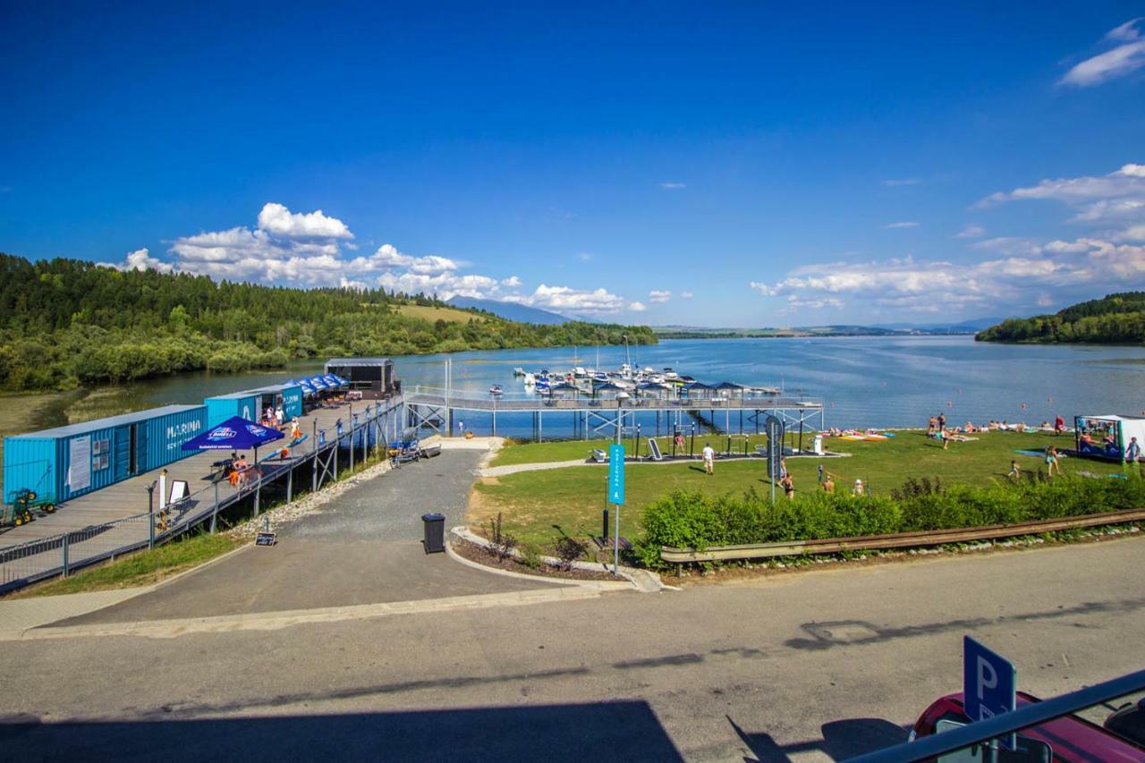 Marina Liptov Pri Liptovskej Mare Bobrovník Exterior foto